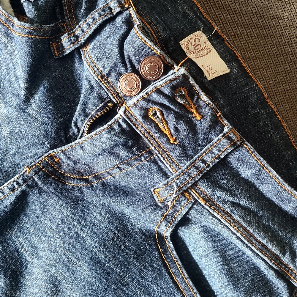Kohls SO jeans kids, straight leg, gently used, practically new, no stains,